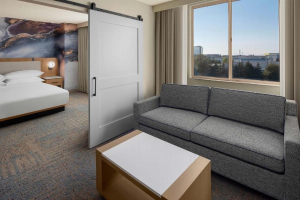 Delta Hotels by Marriott Santa Clara Silicon Valley image 23